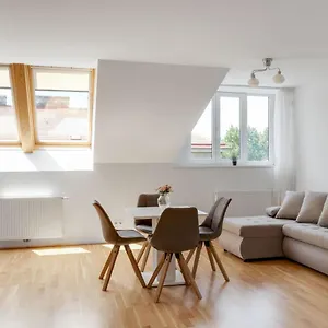 https://elegant-apartment-in-with-patio.vienna-besthotels.com
